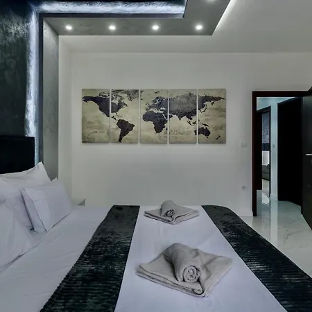 White Pool Apartmens 3* Pula